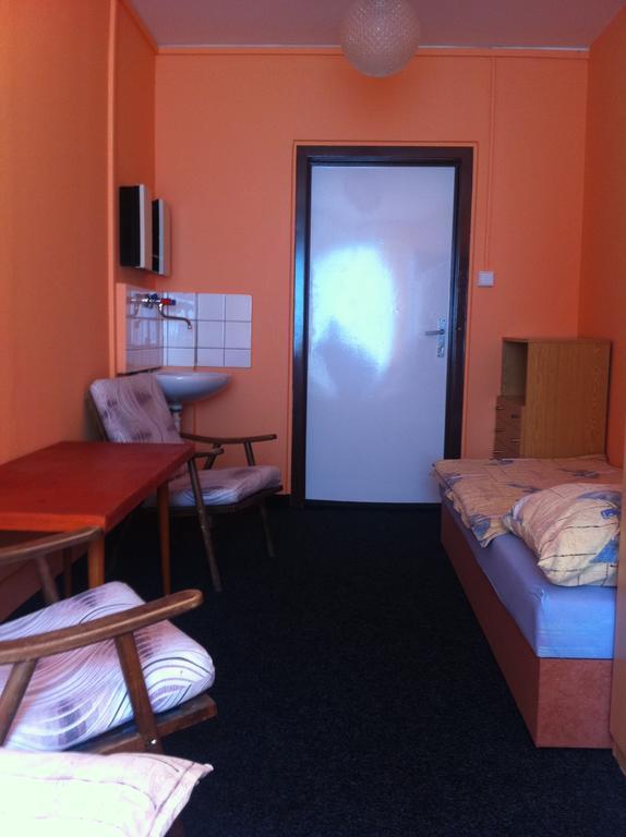 Hostel Liben Praga Cameră foto