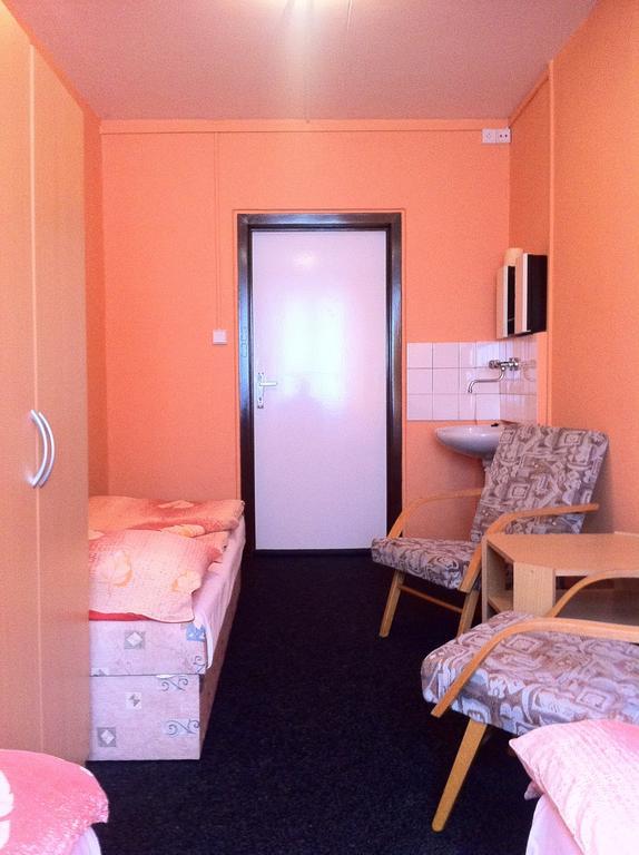 Hostel Liben Praga Cameră foto